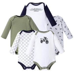 9 peice 0-3 month lot